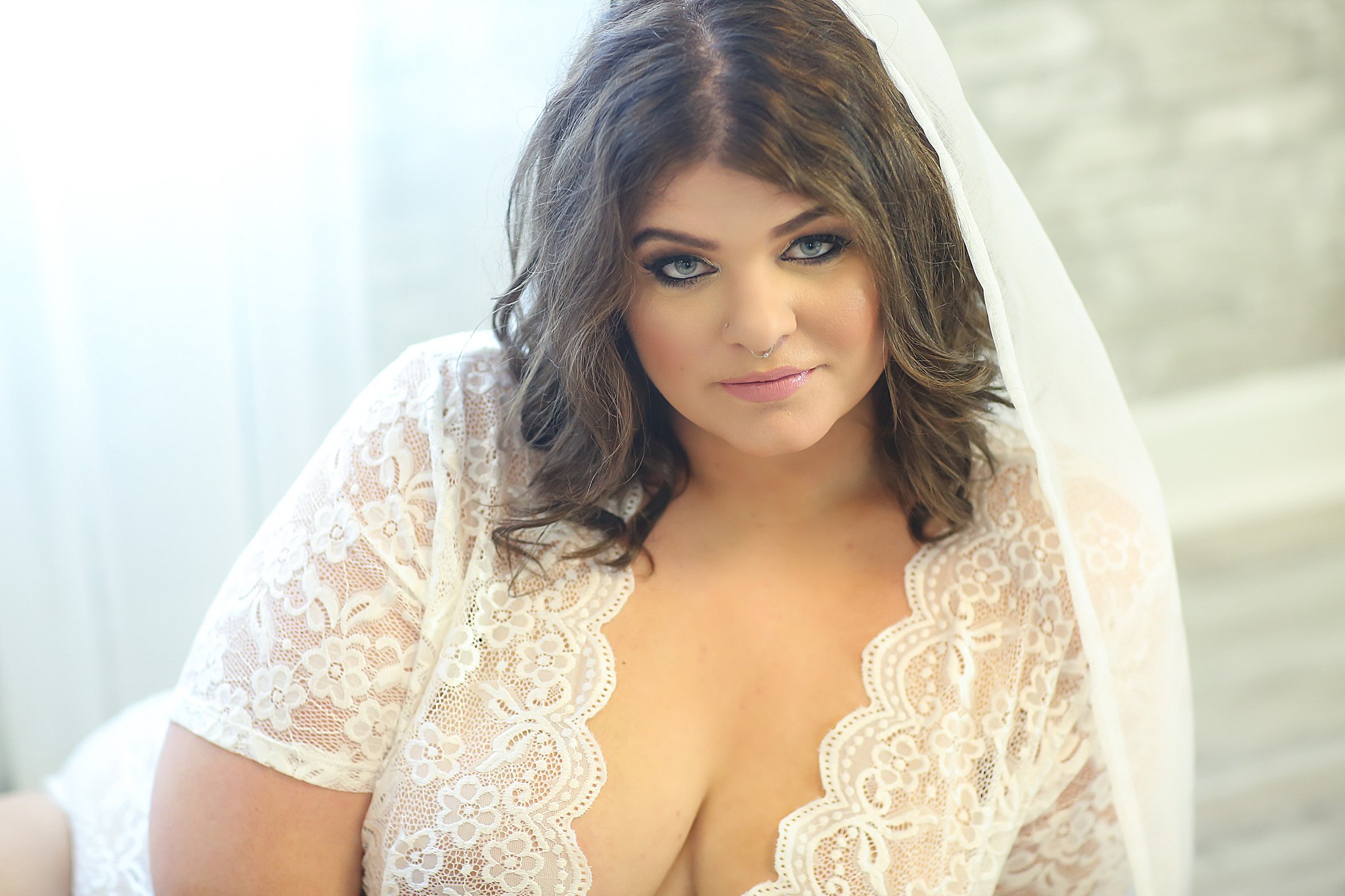 13 Bridal Boudoir Photography Tips & Ideas for Brides-to-Be